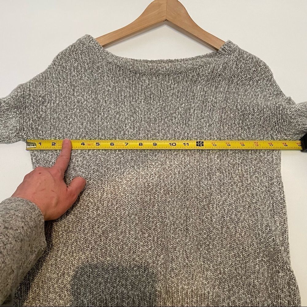 Banana Republic Heritage Collection 100% cotton gray pullover sweater Small - Picture 9 of 10
